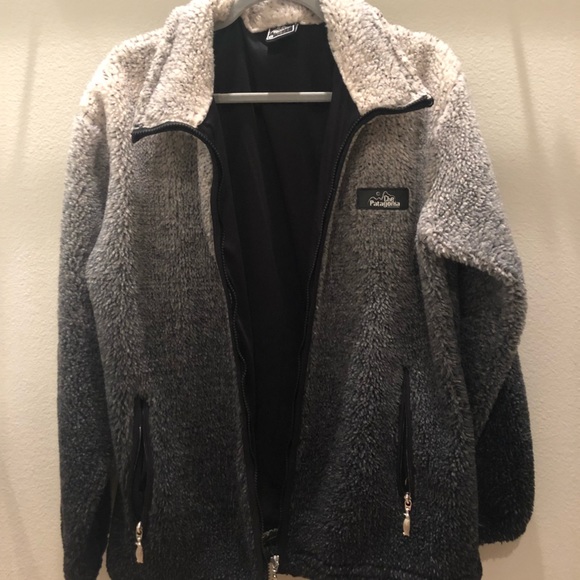 Fuzzy jacket - Picture 1 of 3